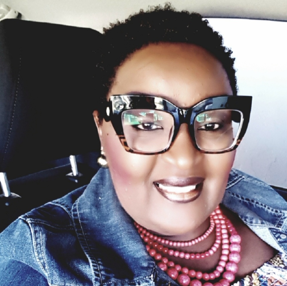 Meet your Posher, Kim